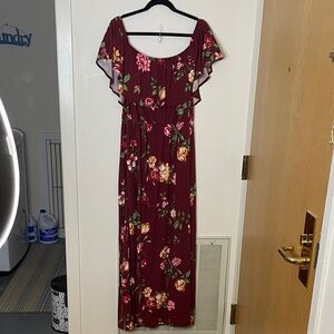 Nine Britton Burgundy Floral Maxi Dress